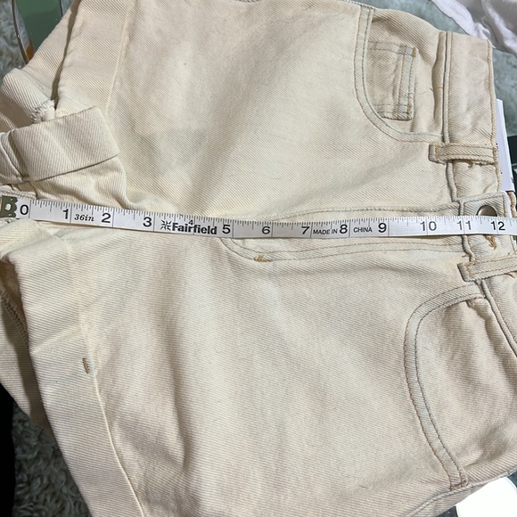 American Apparel denim high waisted cuffed shorts - Picture 5 of 6